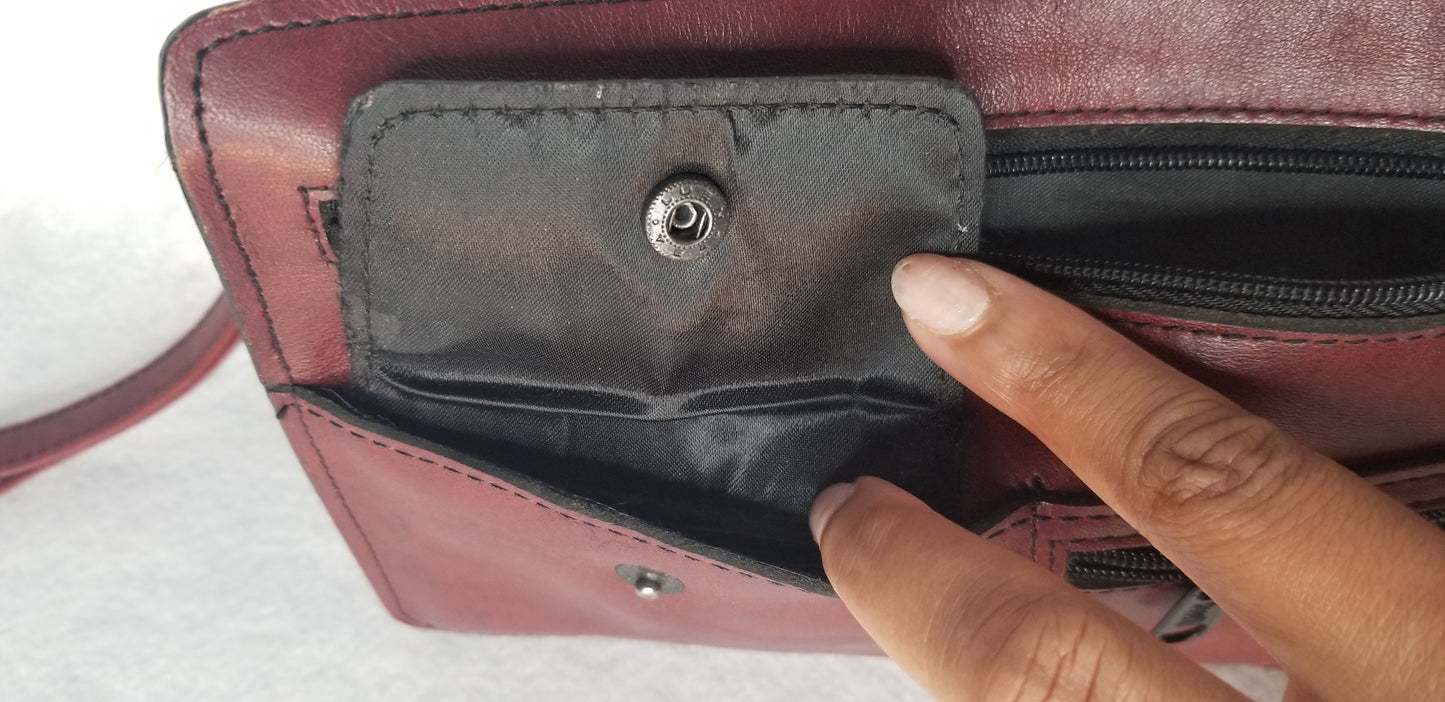 Scovill Brown Vintage Zipper Clutch