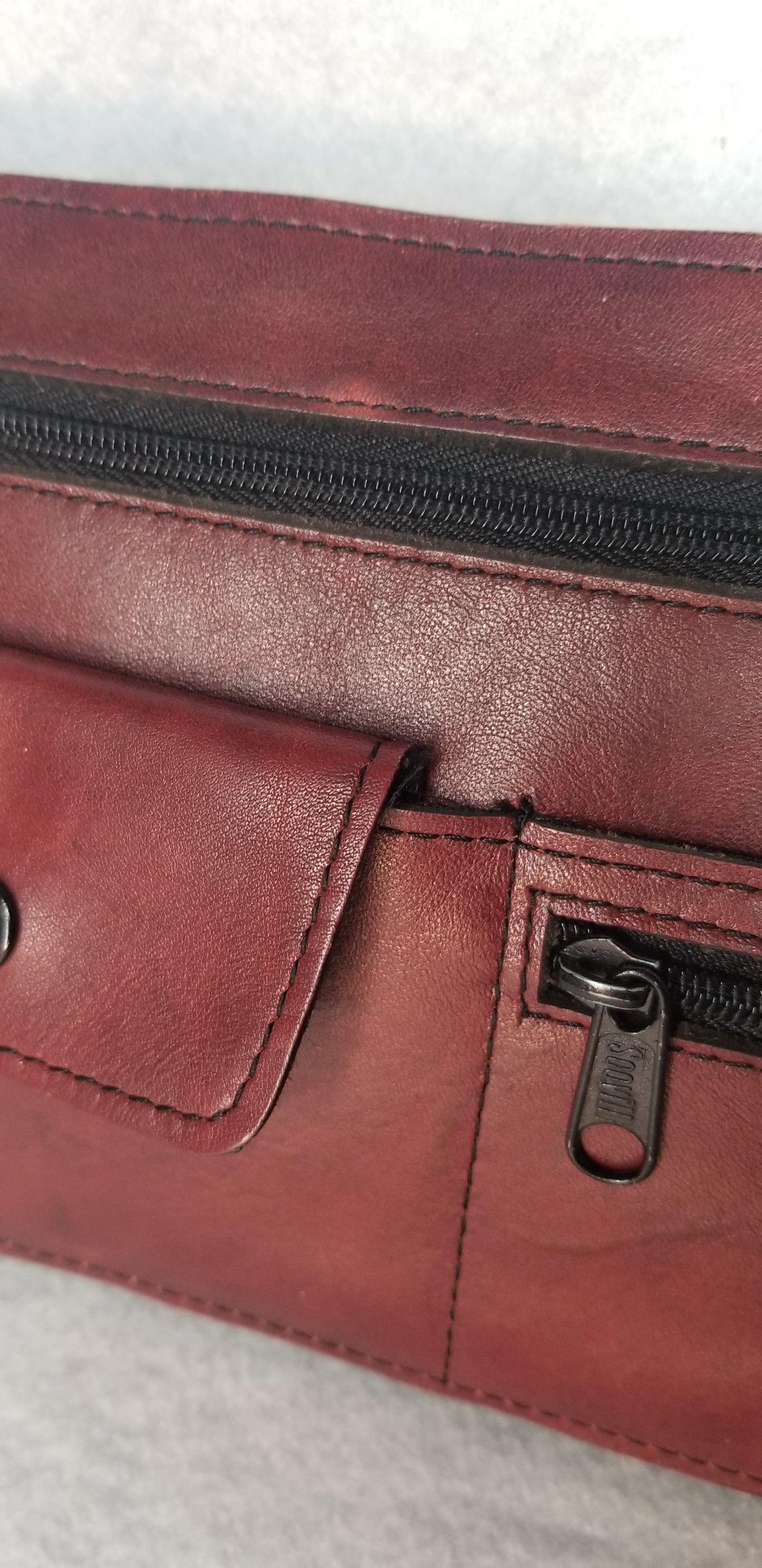 Scovill Brown Vintage Zipper Clutch