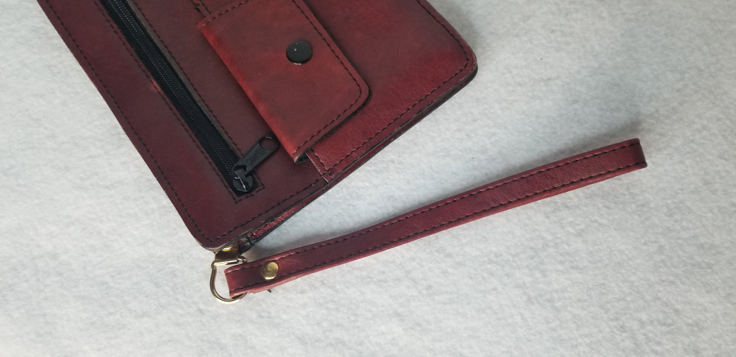 Scovill Brown Vintage Zipper Clutch