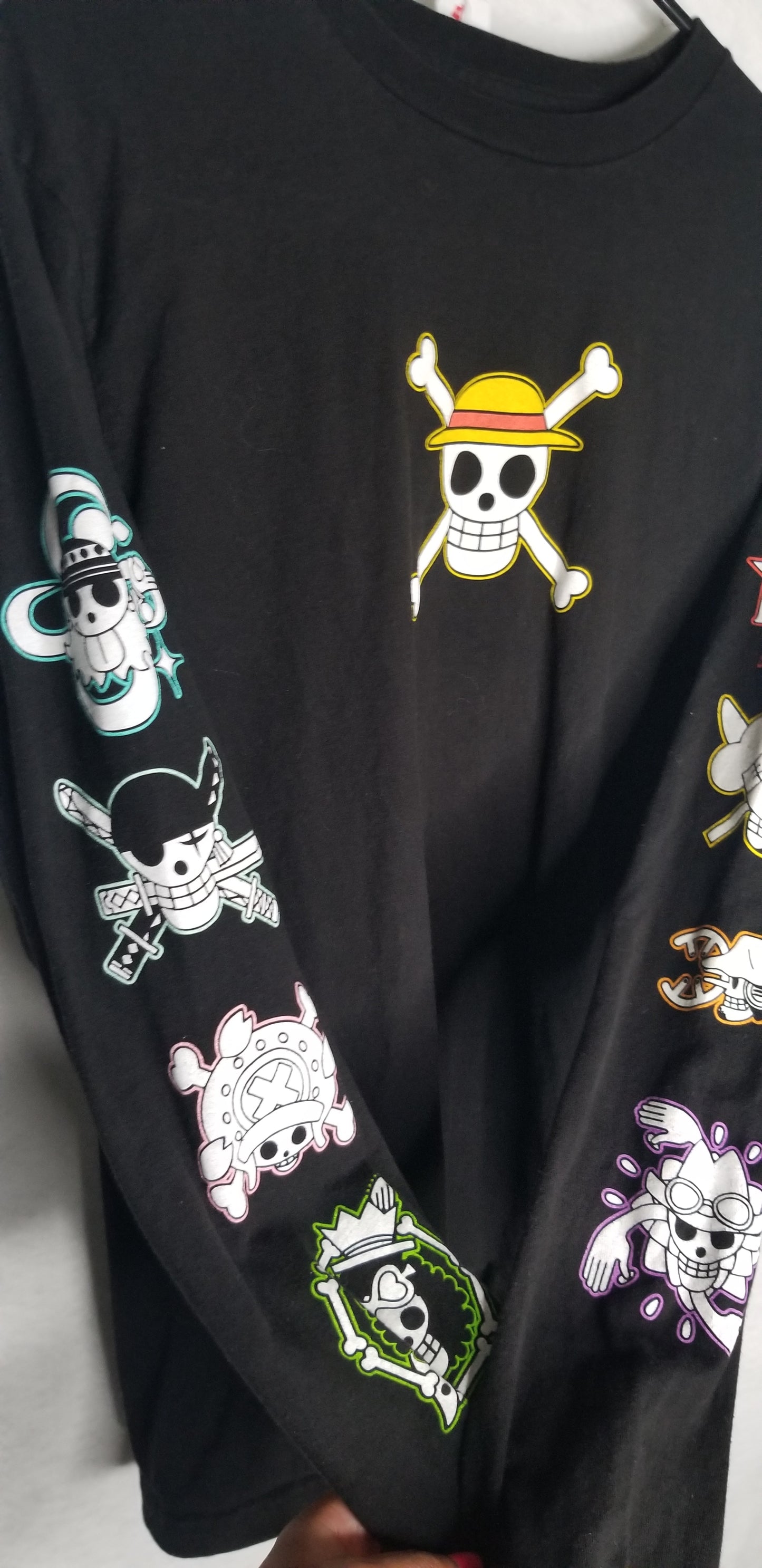 One Piece Long Sleeve Tee Size L