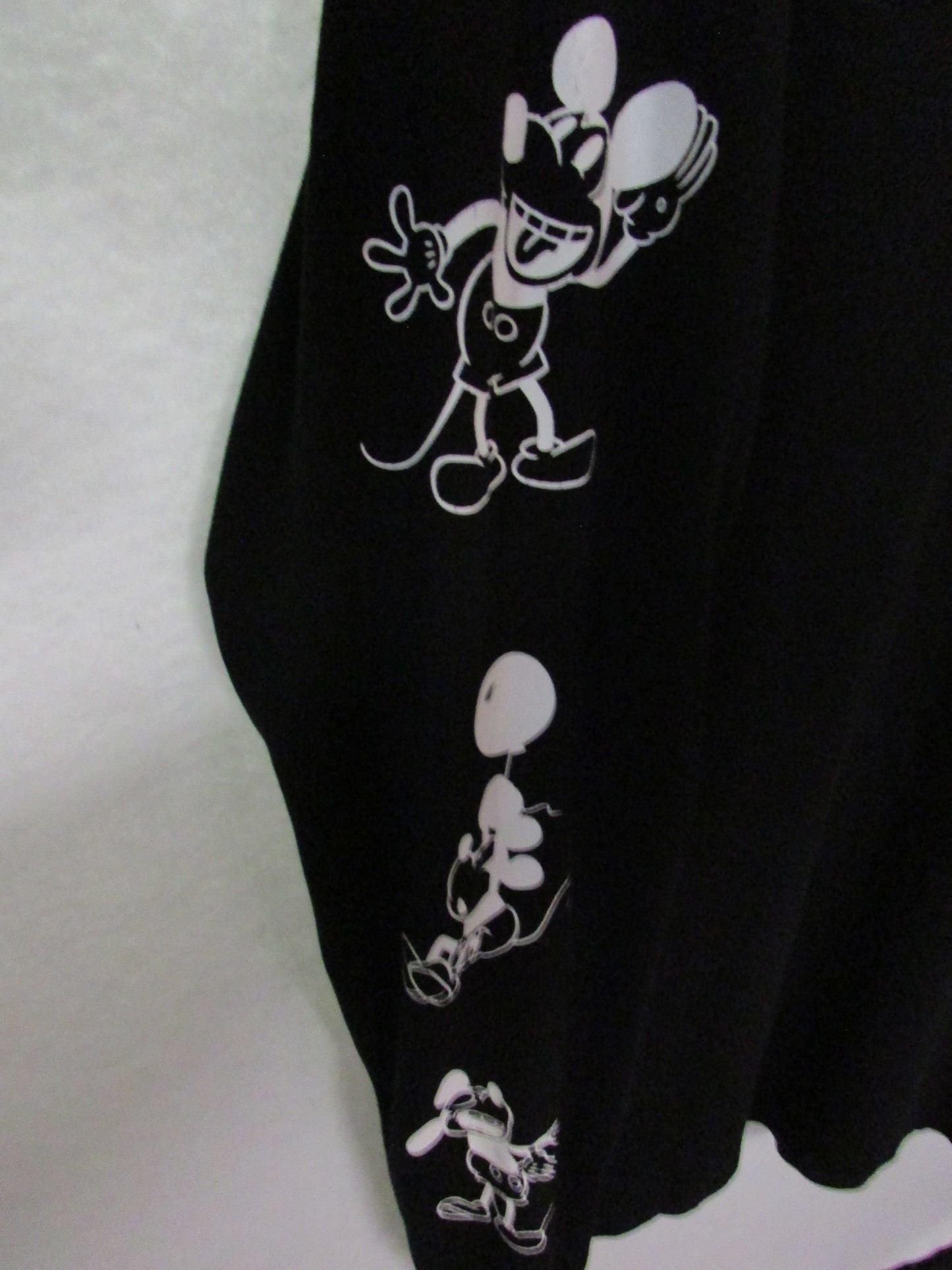 Mickey Mouse Men's 90th Anniversary Long Tee Mens' Size L