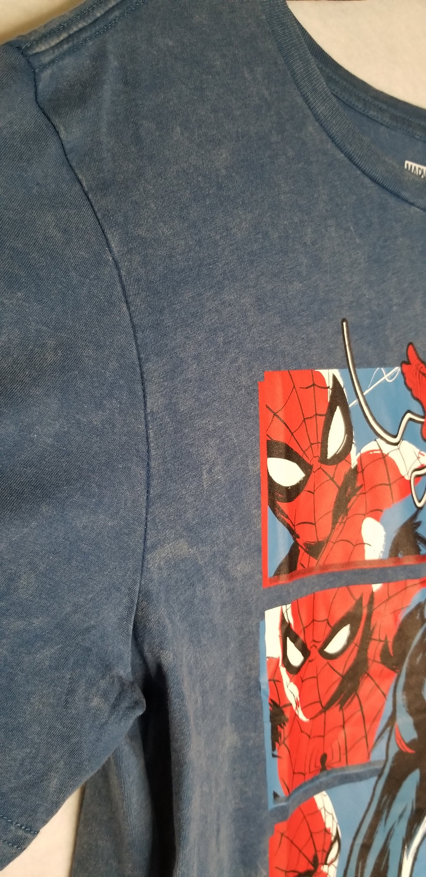 Spider Man Men's T-shirt Size