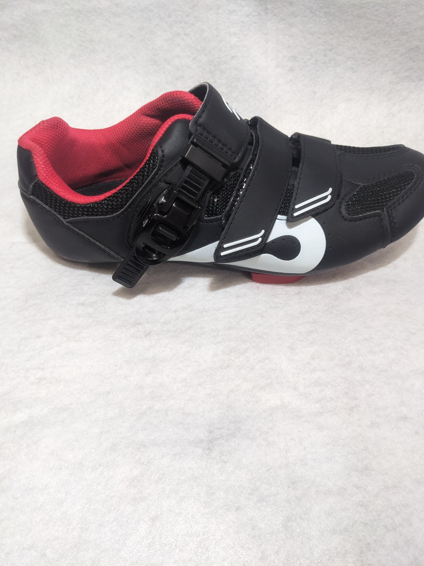 Peleton Shoes Women's size 8.5 US or 39 EU