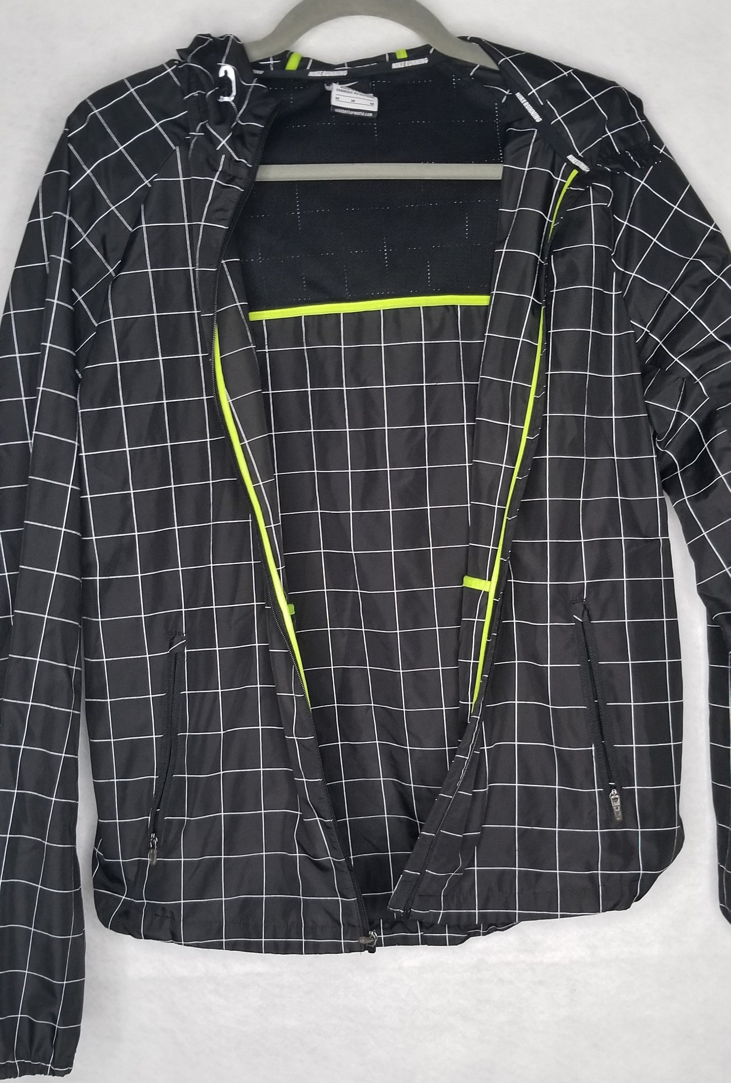 Nike Running Plaid Jacket Size M