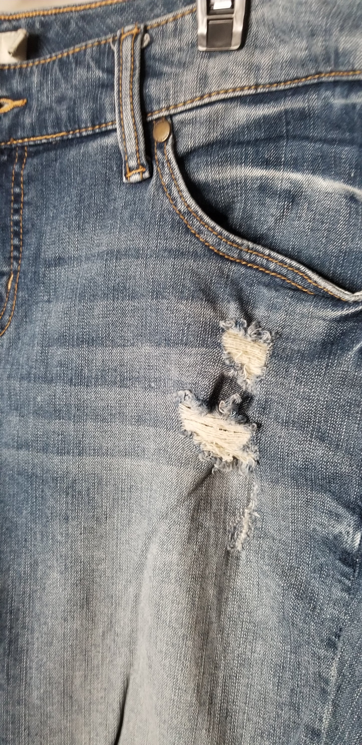 Torrid Ankle Skinny Distressed Jeans Size 16