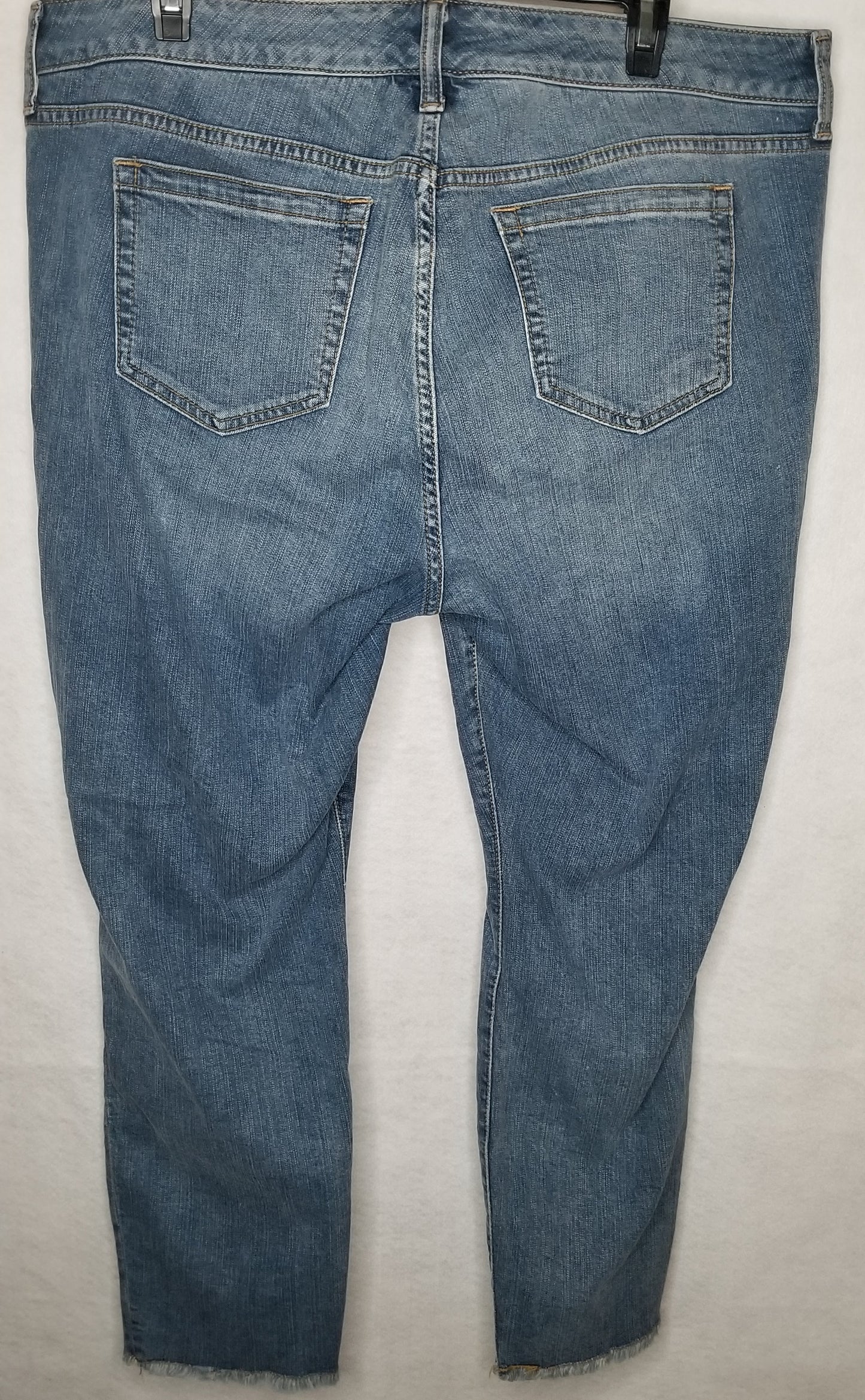 Torrid Ankle Skinny Distressed Jeans Size 16