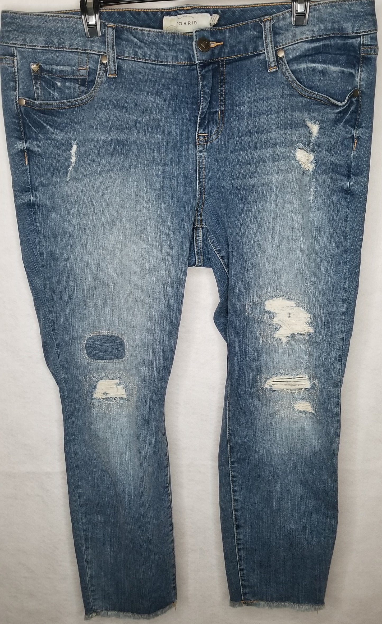 Torrid Ankle Skinny Distressed Jeans Size 16