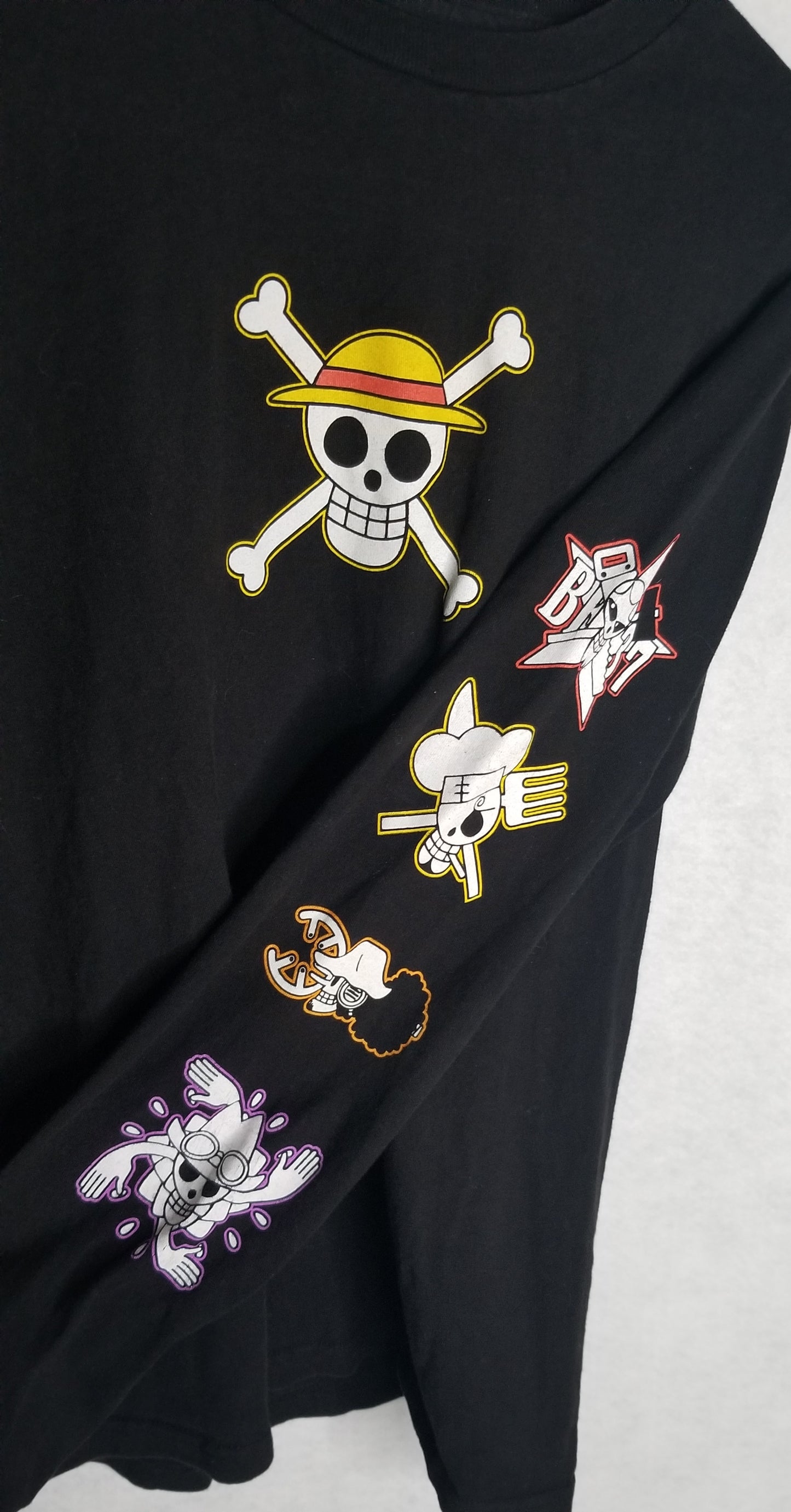One Piece Long Sleeve Tee Size L
