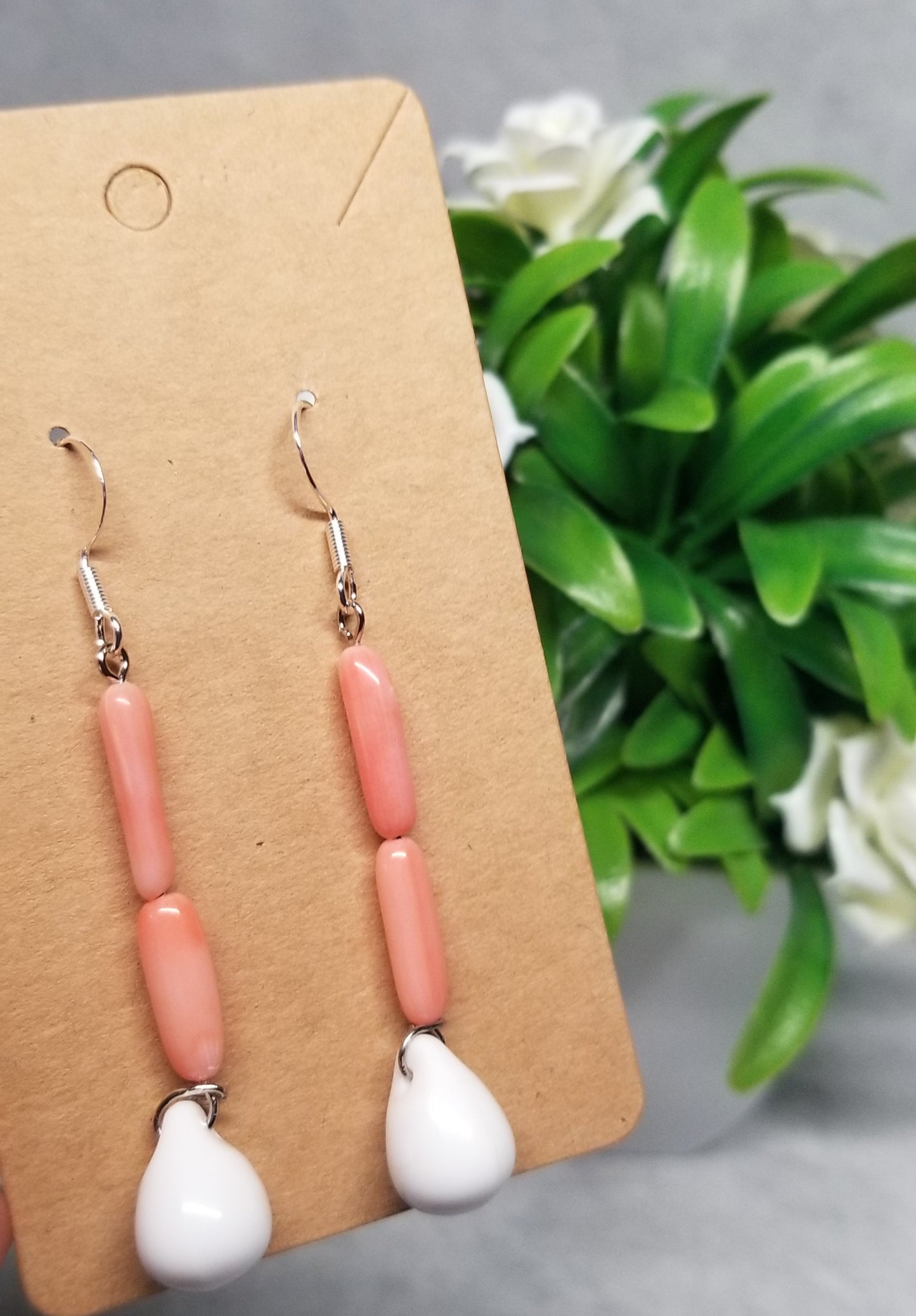 Peach and White Tear Drop Dangle Bead Earrings