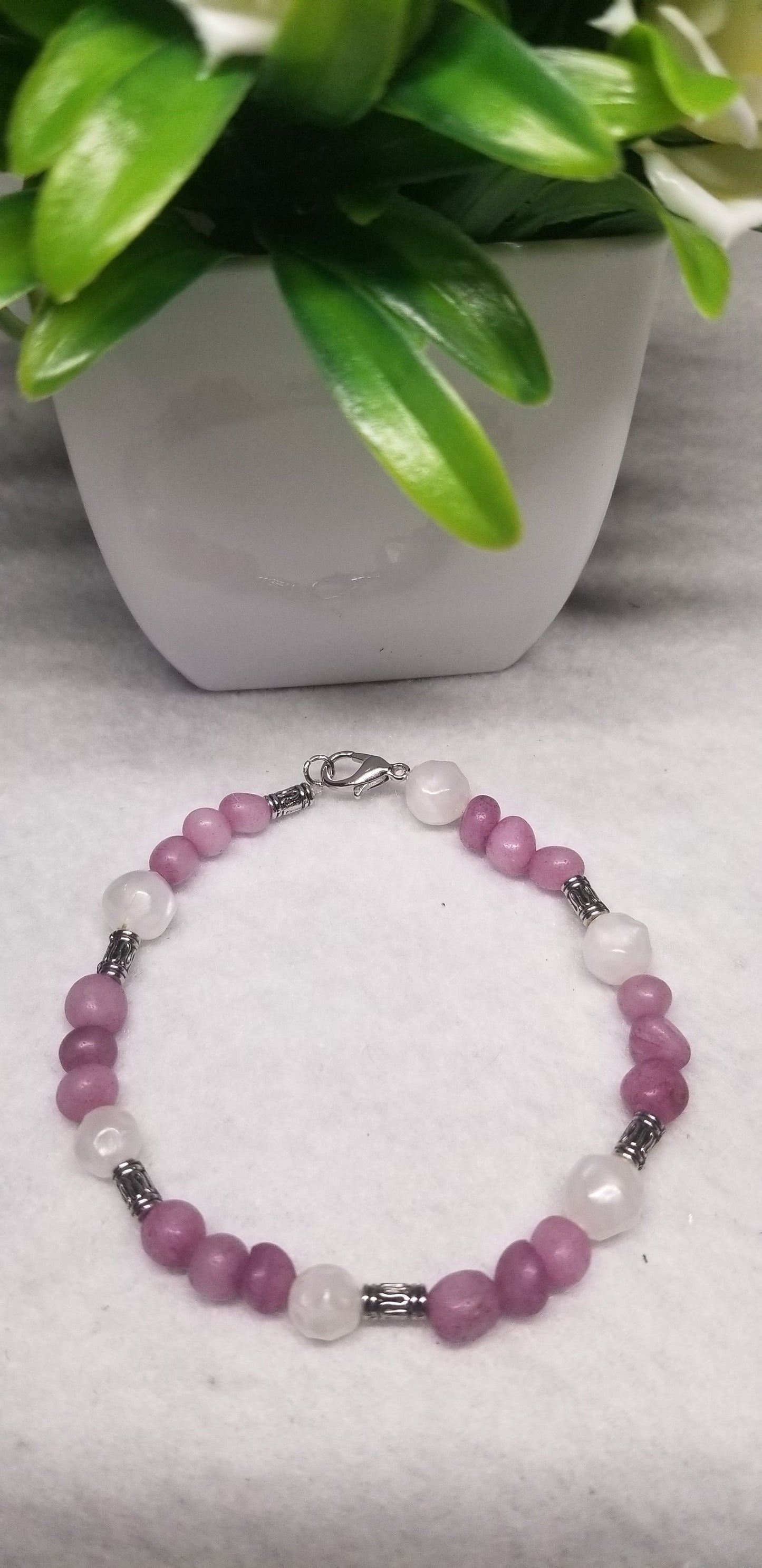 Pink White and Silver Beaded Bracelet