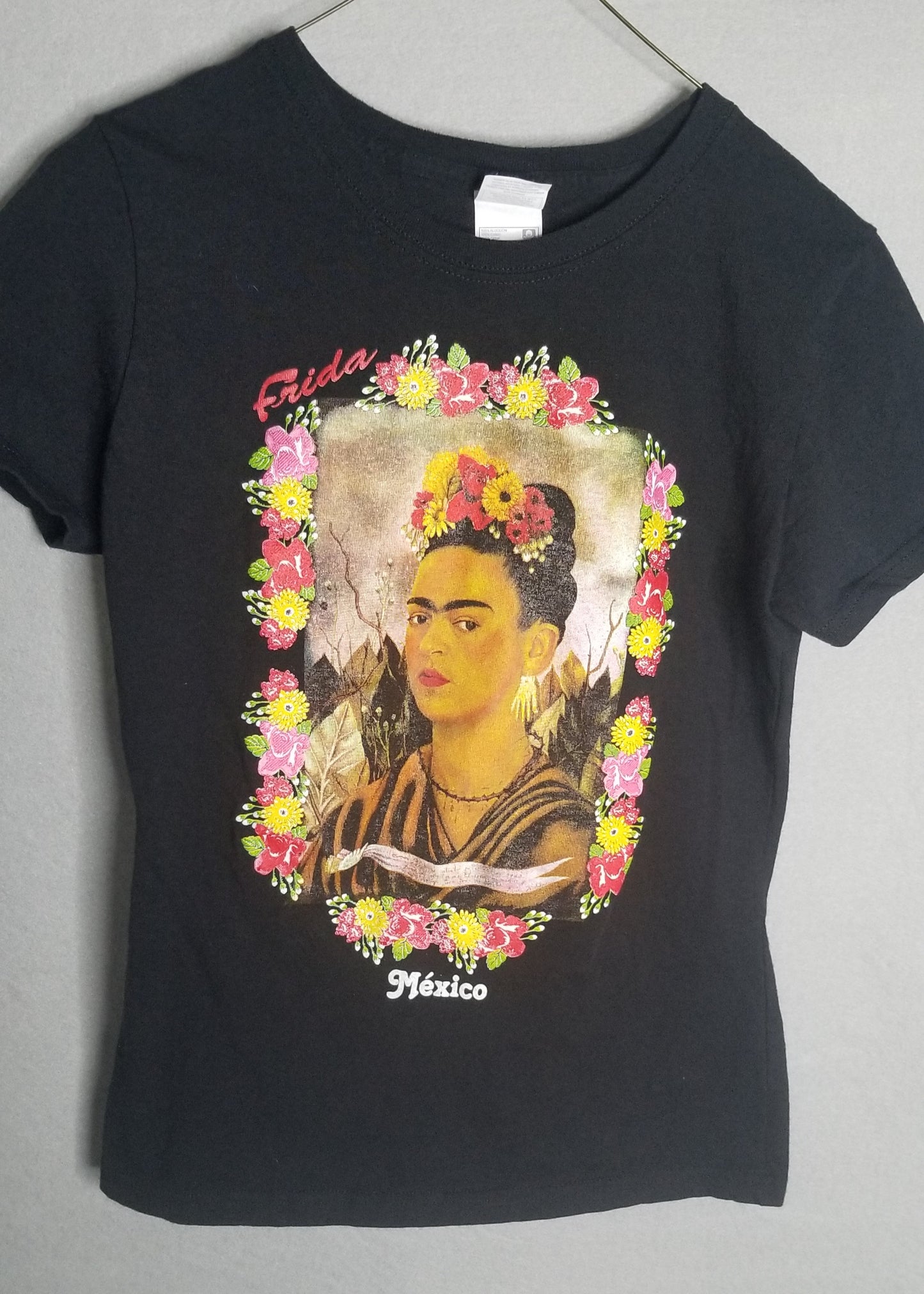 Frida Kahlo Black Baby Tee Size M