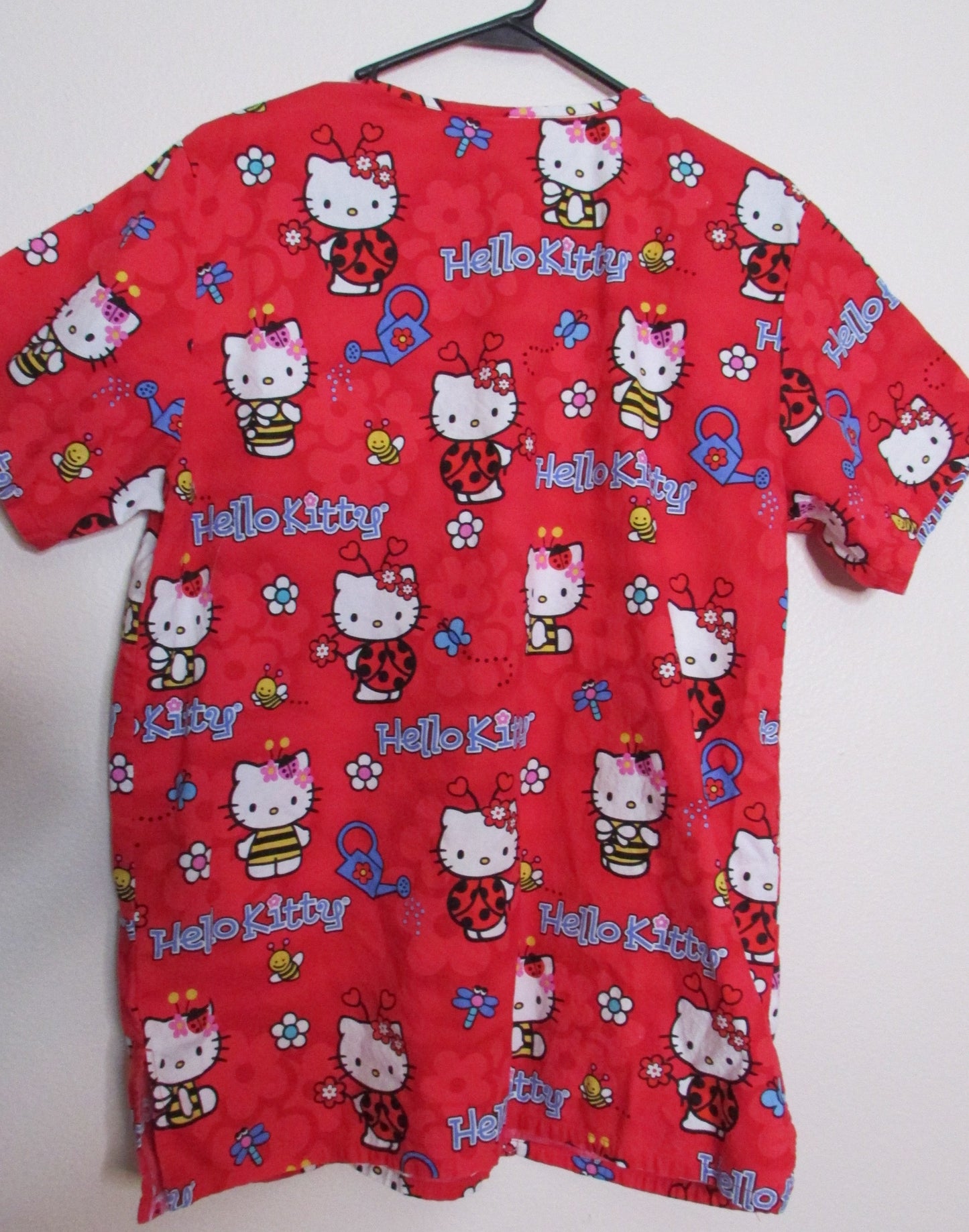 Hello Kitty Red Scrubs Top - Women's Size Medium