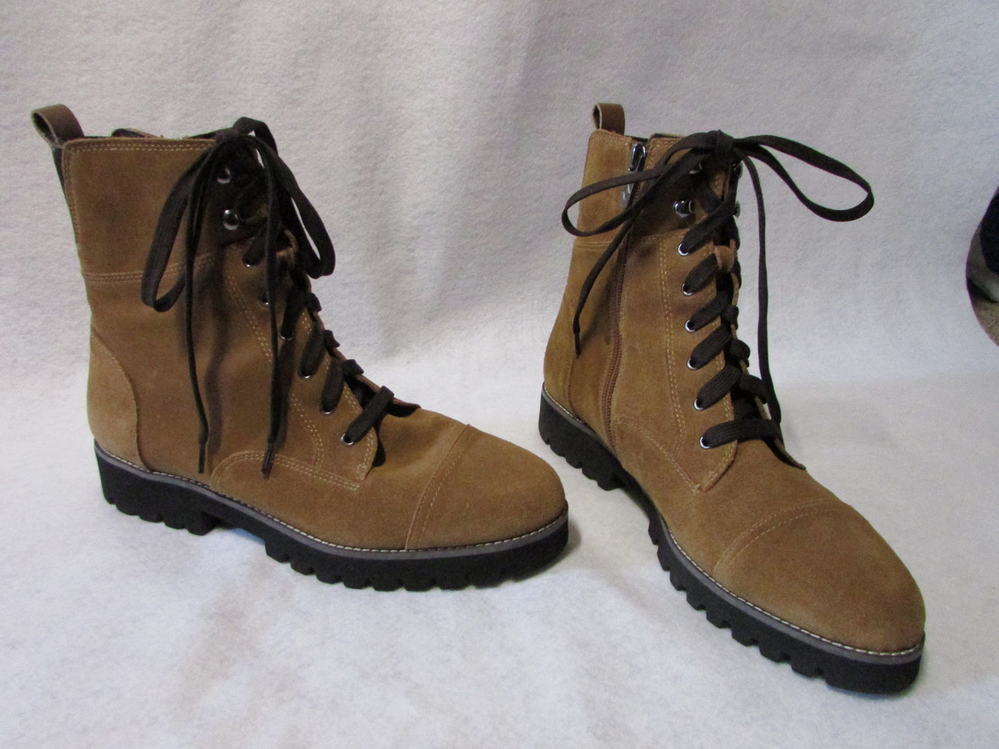 Donald Pliner Brown Suede Boots Women's Size 9M