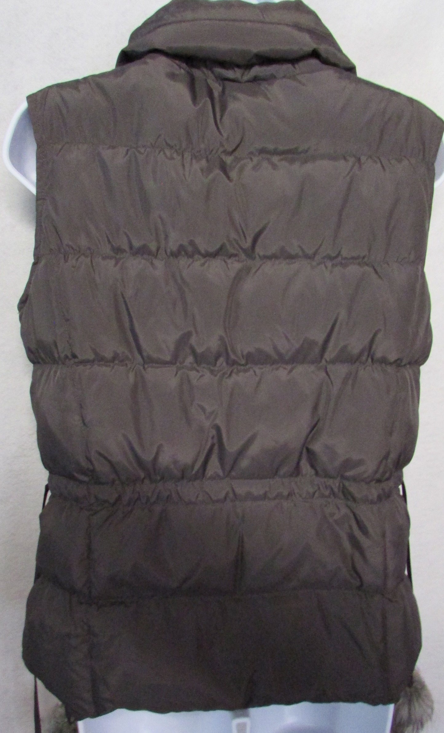 Betsy Johnson Down Puffer Vest with Cinching Waist Puffs Women's Size M