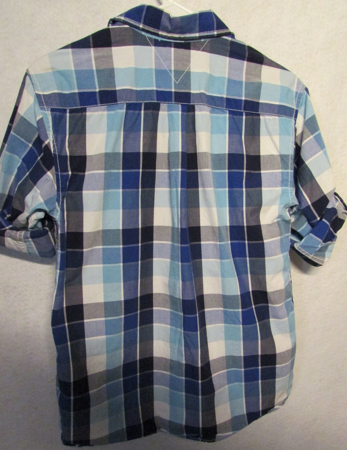 Tommy Hilfiger Light and Dark Blue Plaid Button up Shirt XL/TG/XG 16-18