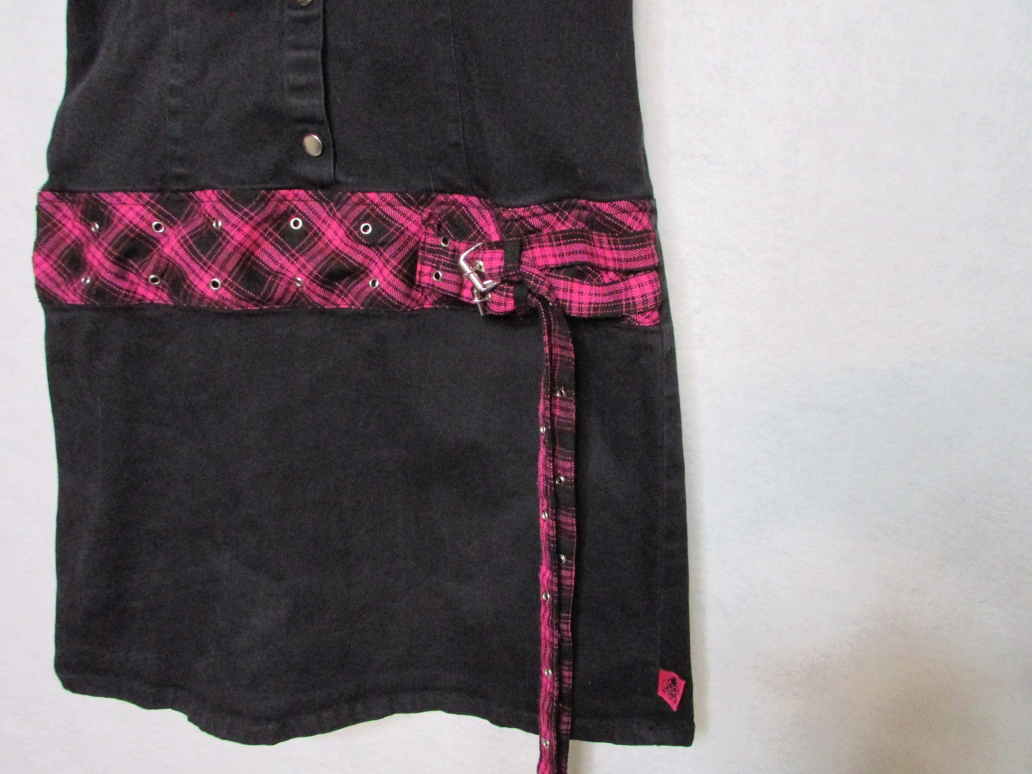 Vintage TrippNYC Dress Black and Pink Size M with Belt