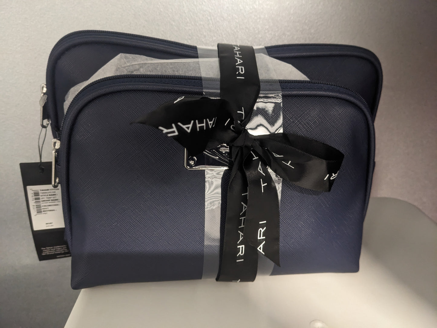 Navy Blue Tahari Makeup Bag Set