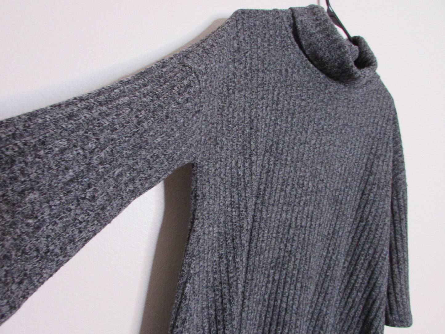 Sonoma Gray Turtleneck Sweater - Women's Size Medium