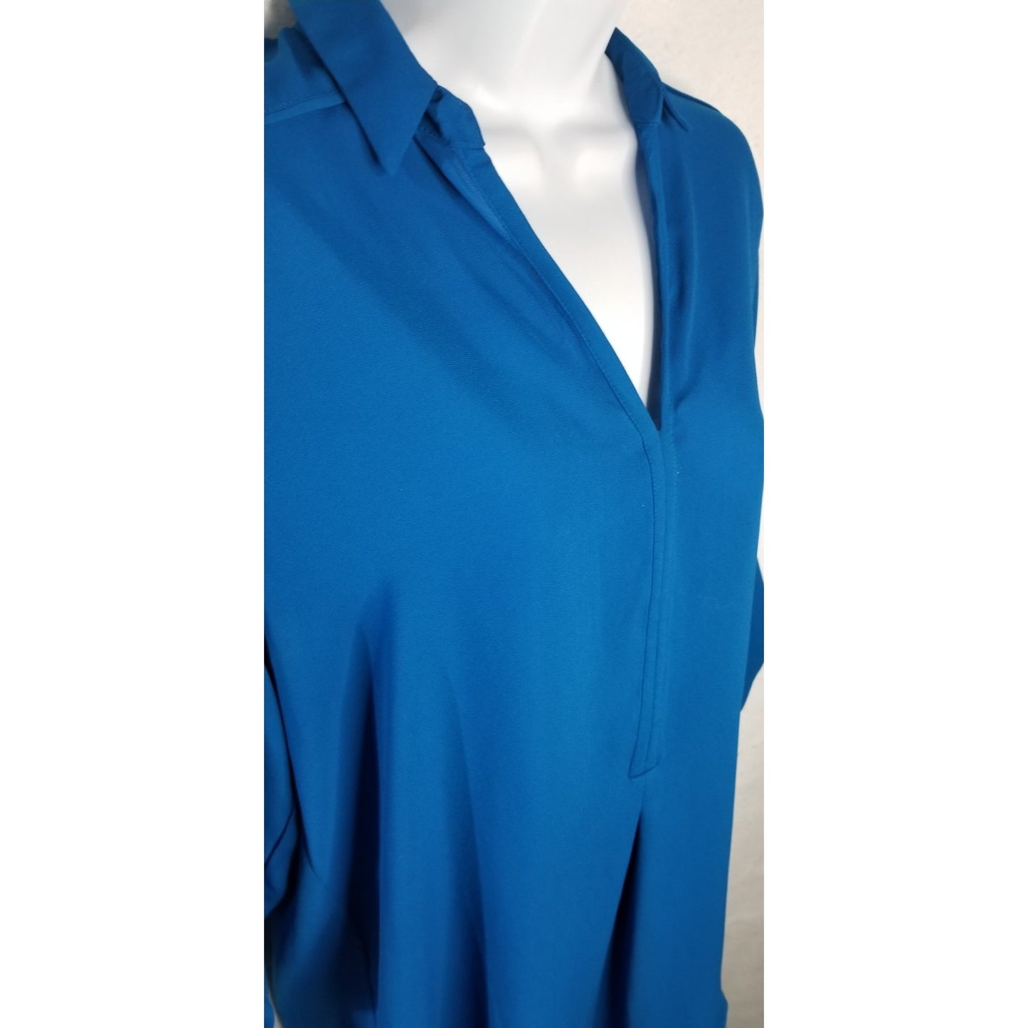 Mossimo Blue 3/4 Sleeve Blouse Women's Size M