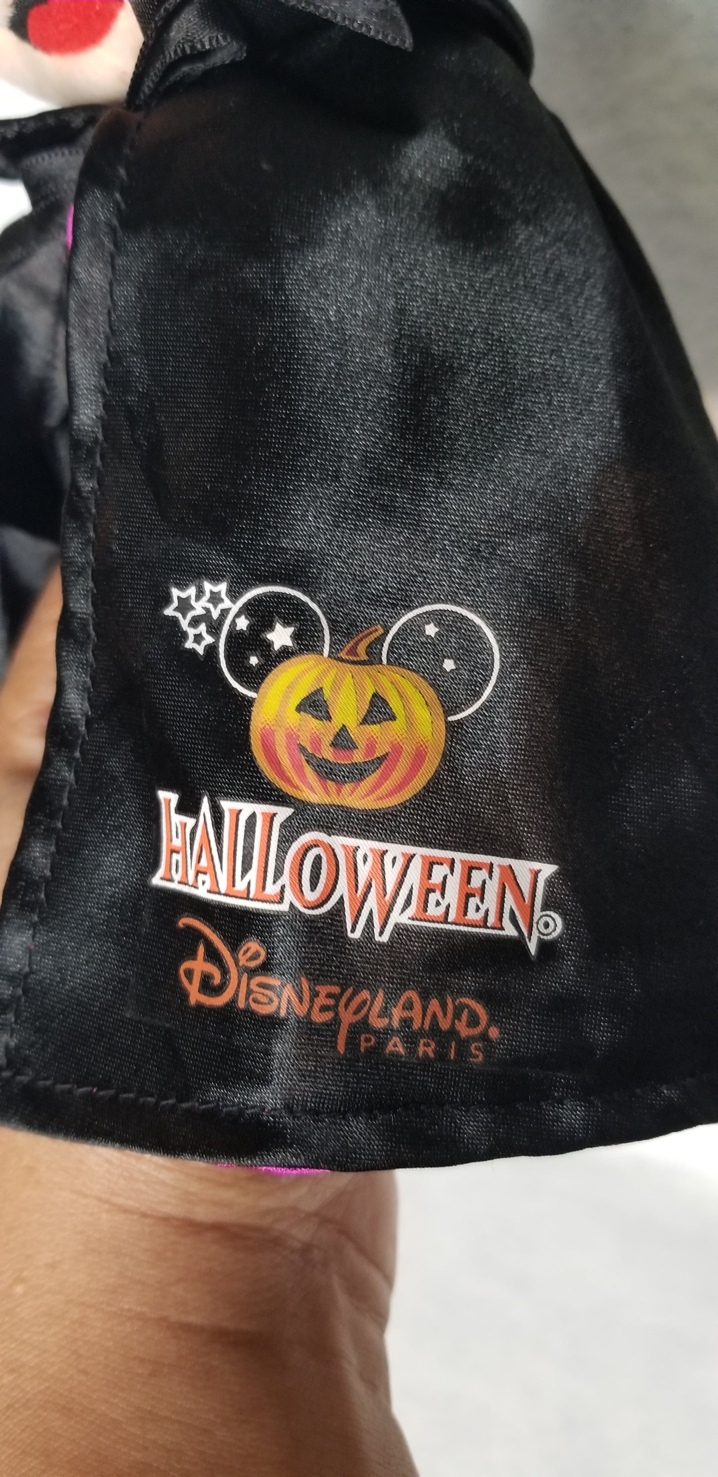 Disney Paris Halloween Vampire Mickey Mouse