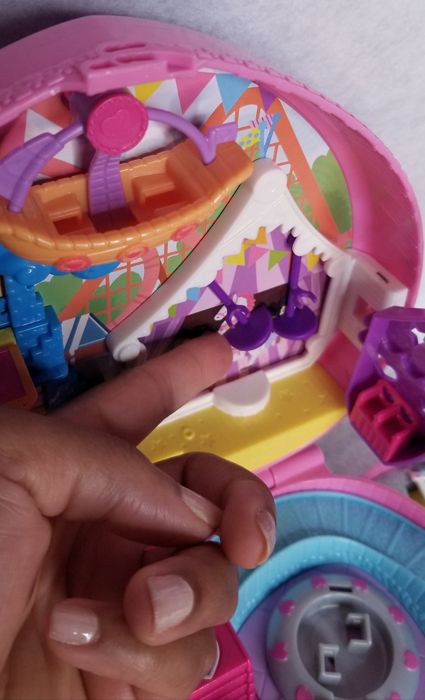 Heart Shaped Polly Pocket Amusement Park