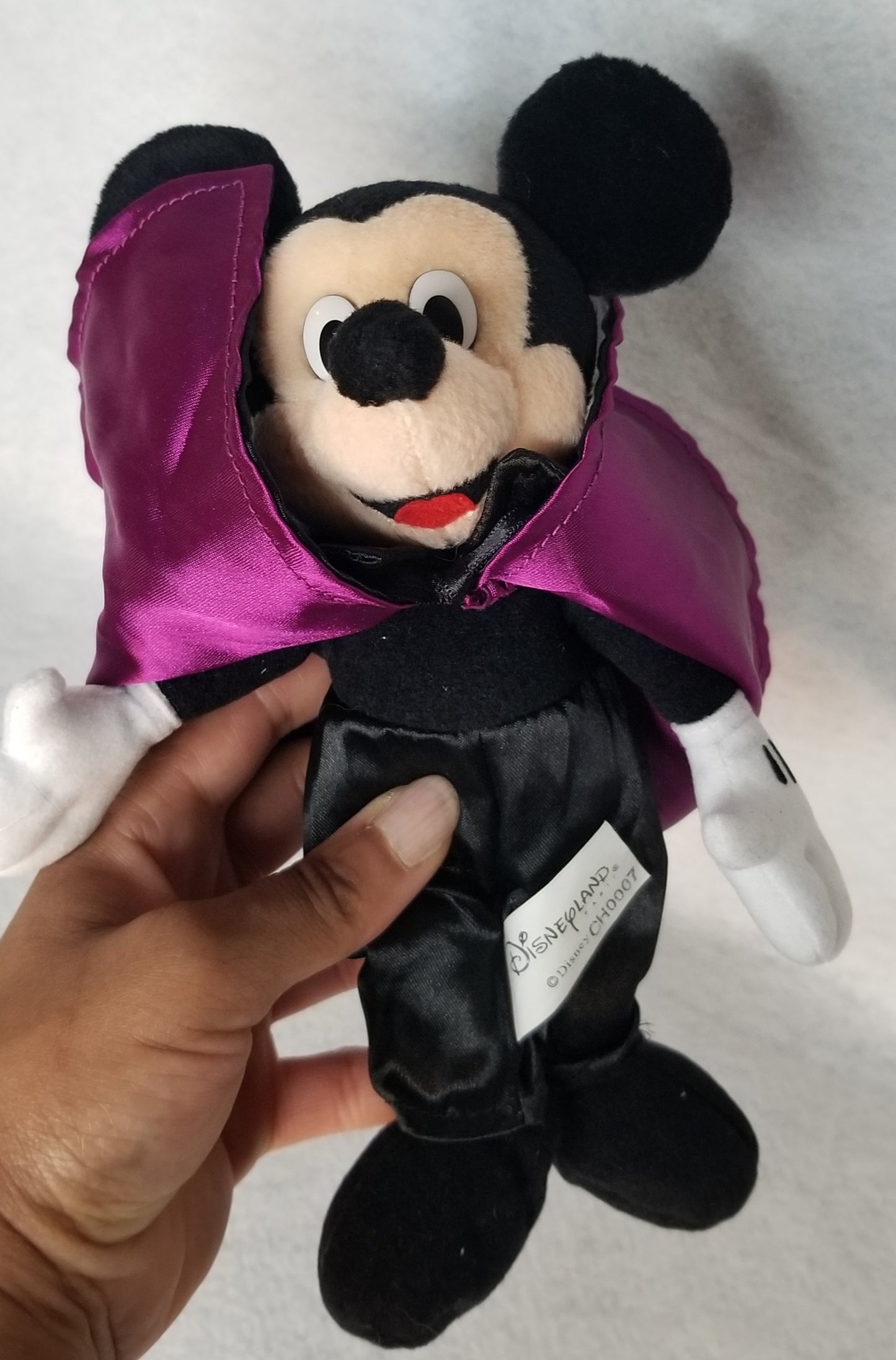 Disney Paris Halloween Vampire Mickey Mouse