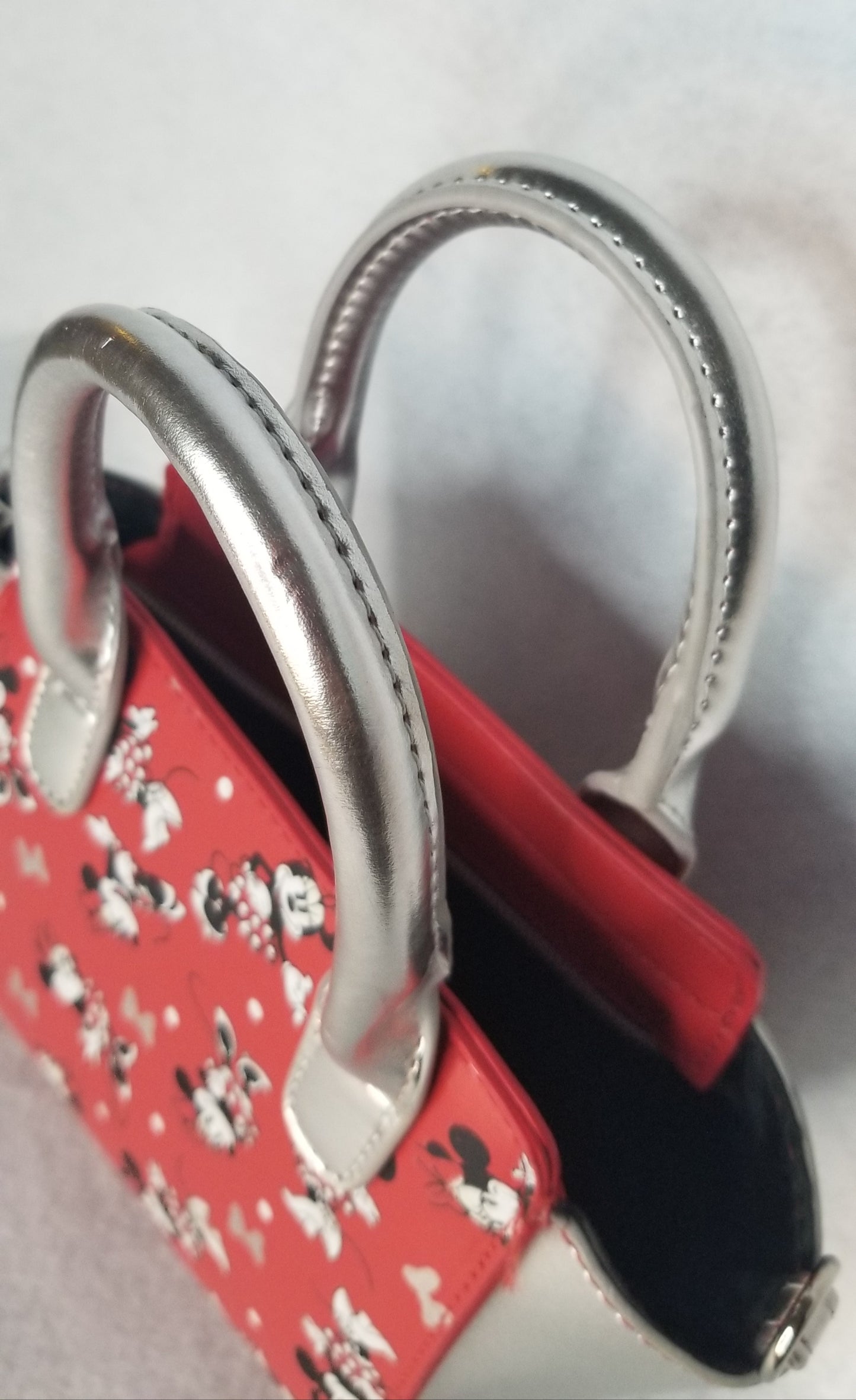 Minnie Mouse Small Handbag Red abd Silver